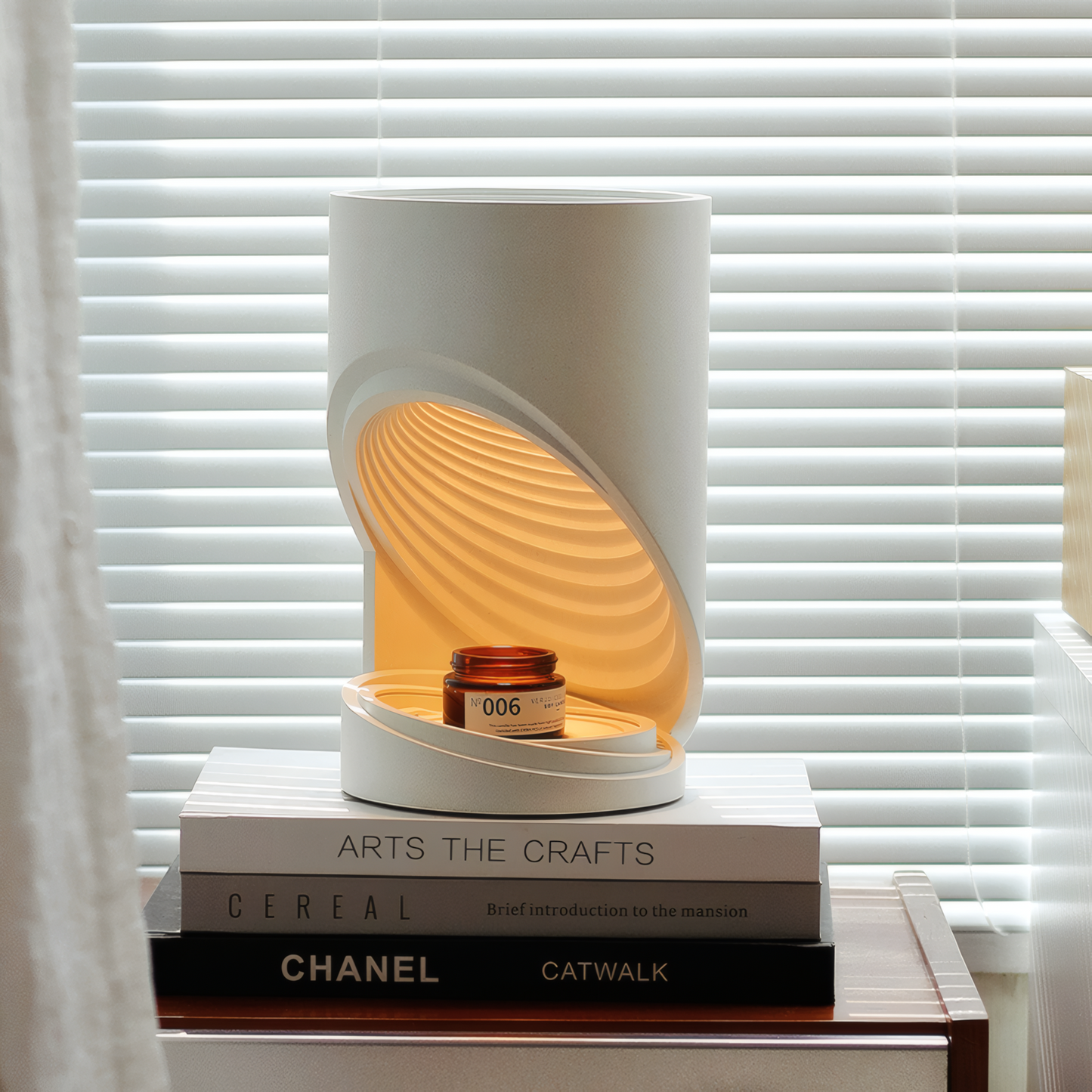 Quarry Theatre Wax Melting Lamp