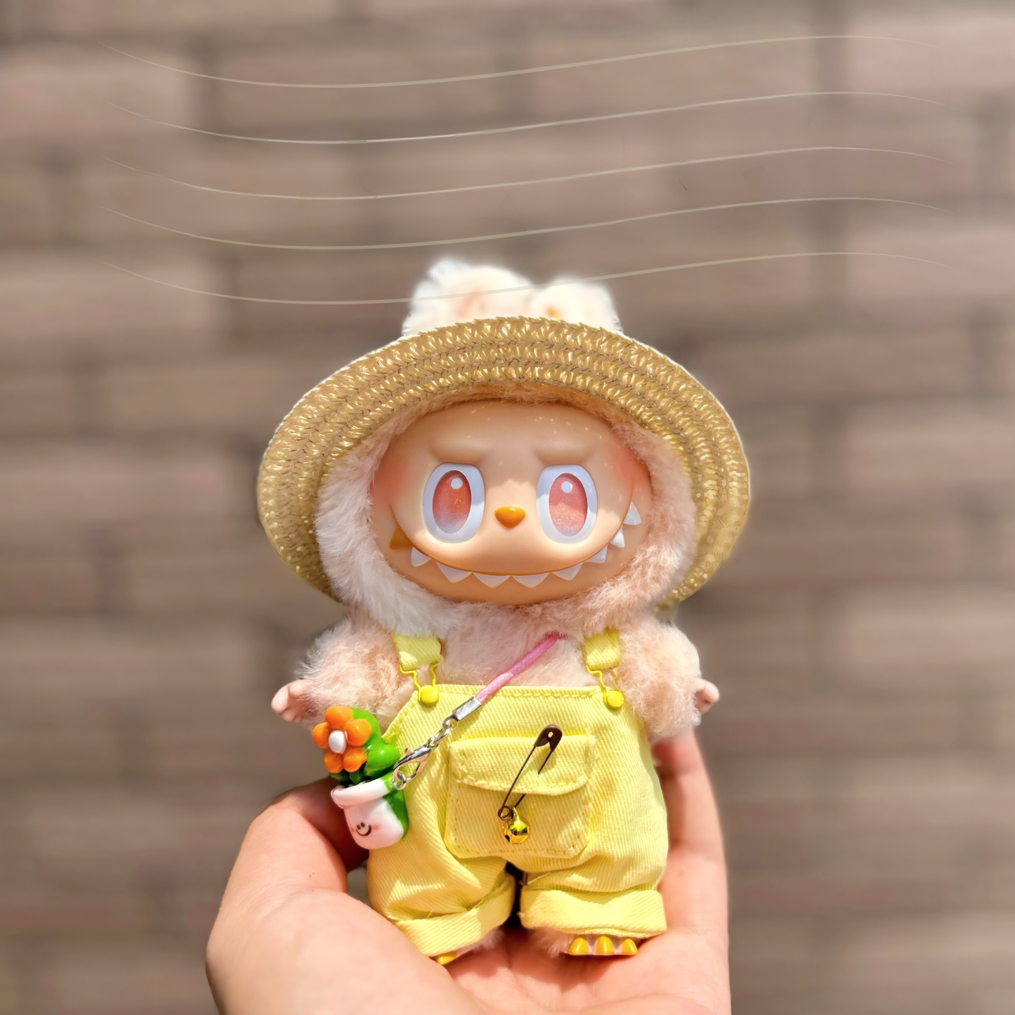 Lemon Garden Babe Look 4-Piece Set | Fits 15–17cm Labubu Dolls | Straw Hat, Top, Overalls, Flower Bag